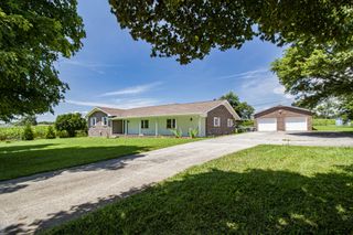 781 Blue Creek Rd, Tullahoma, TN 37388