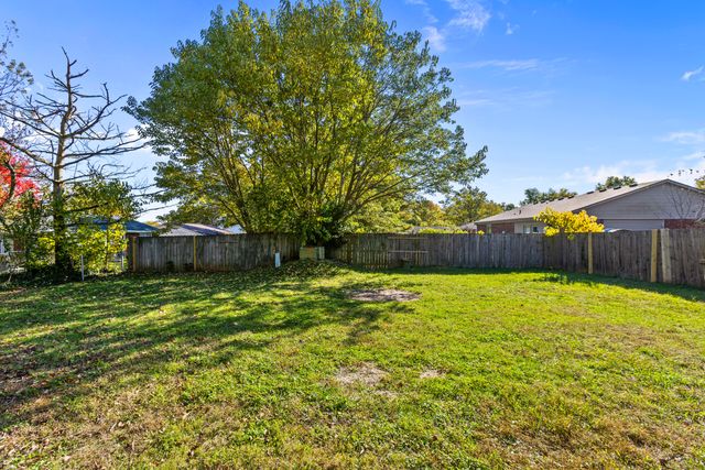 230 Delaware Drive, Georgetown, KY 40324