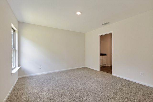 1305 Eagle Lake Drive, Azle, TX 76020