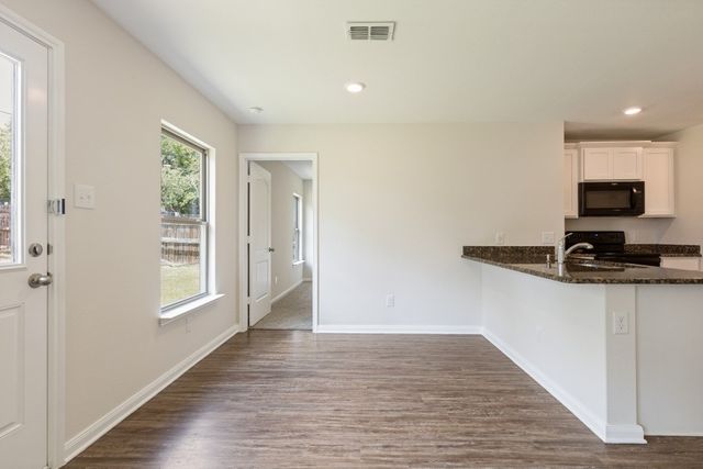 1305 Eagle Lake Drive, Azle, TX 76020