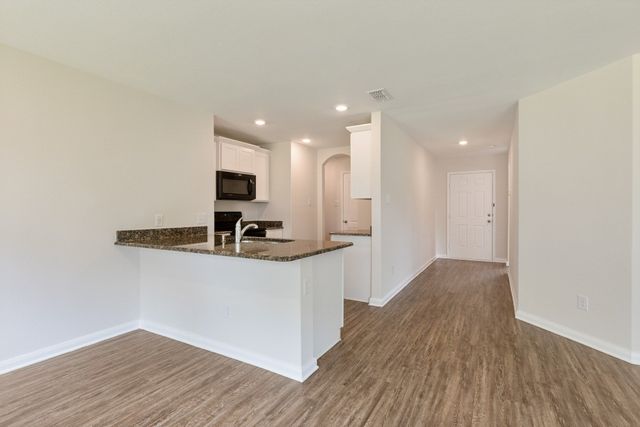 1305 Eagle Lake Drive, Azle, TX 76020