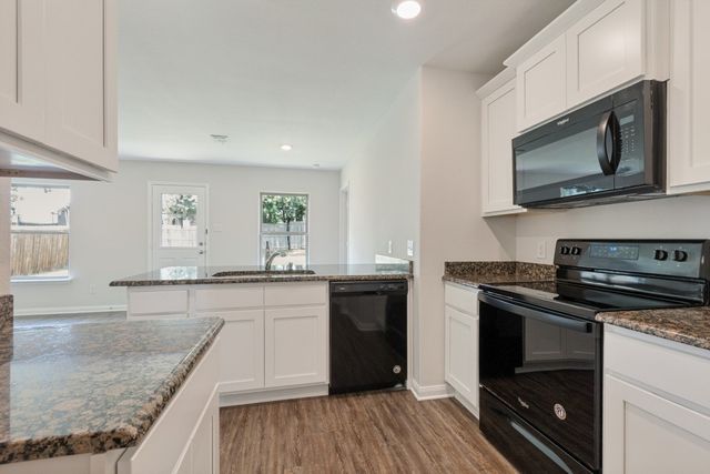 1305 Eagle Lake Drive, Azle, TX 76020