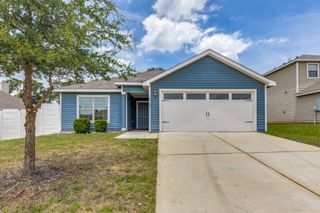 1305 Eagle Lake Drive, Azle, TX 76020