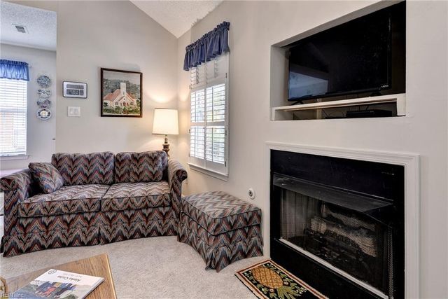 703 Westgate CIR, Williamsburg, VA 23185