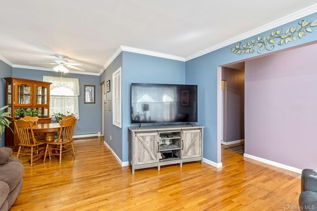 17 Biltmore Drive, Mastic Beach, NY 11951
