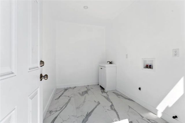 22723 Leonora Drive, Woodland Hills, CA 91367