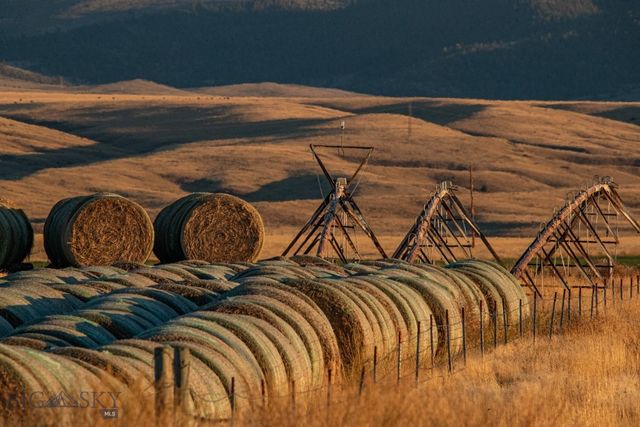 1891 Spring Creek Road, Dillon, MT 59725