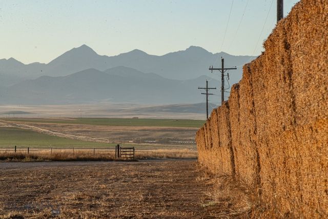 1891 Spring Creek Road, Dillon, MT 59725