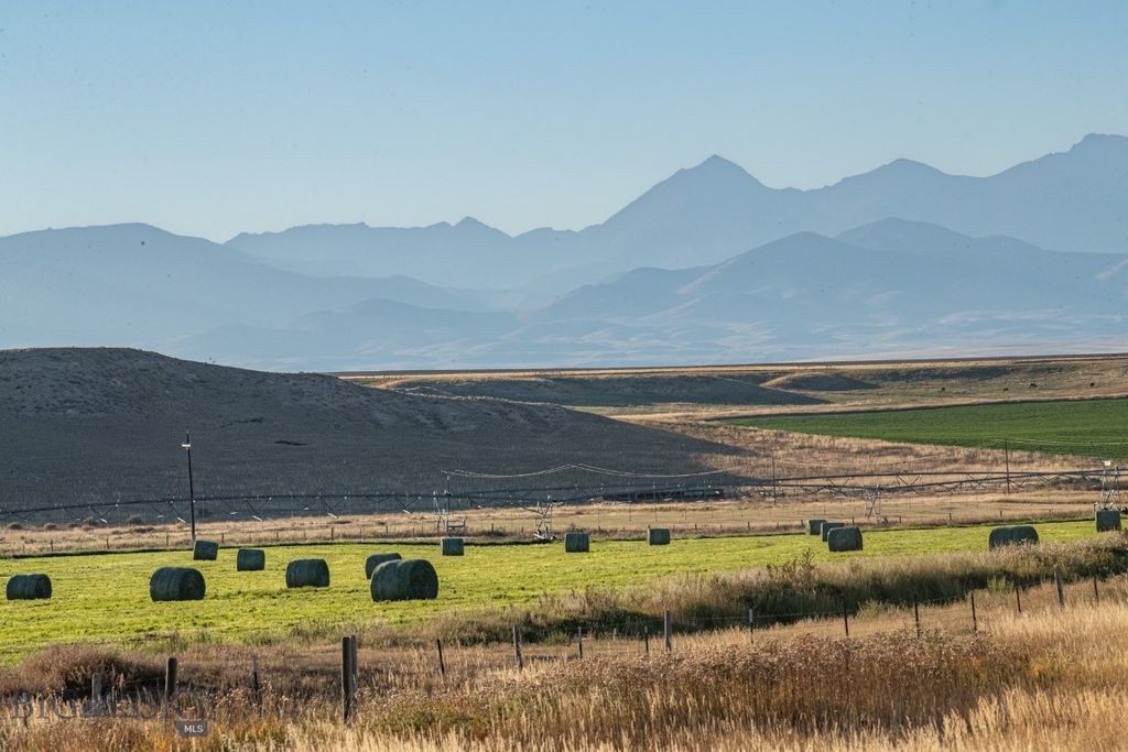 1891 Spring Creek Road, Dillon, MT 59725