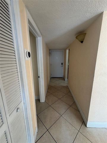 8601 SW 94th Street 103W, Miami, FL 33156