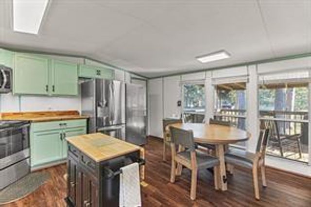 188 County Road 429, Dayton, TX 77535