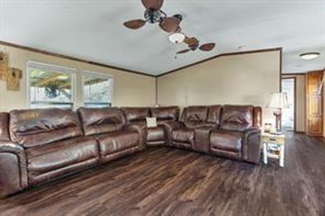 188 County Road 429, Dayton, TX 77535