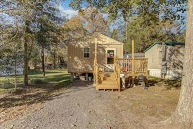 188 County Road 429, Dayton, TX 77535