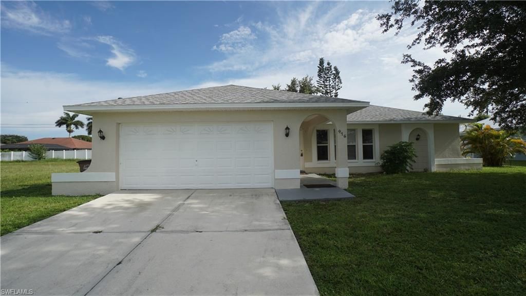 416 19th TER, CAPE CORAL, FL 33990 — photo 2