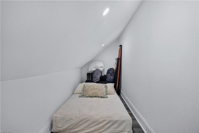 1107 Manchester AVE, Norfolk, VA 23508