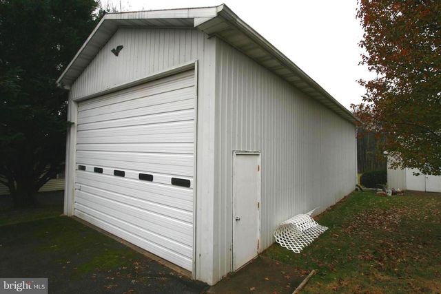 5719 SHOOKSTOWN RD, Frederick, MD 21702