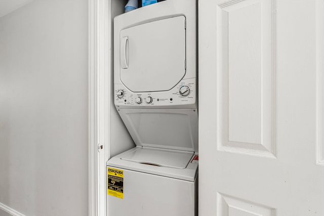 21 Hancock St 3, Boston, MA 02114
