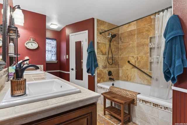 26247 Needle Point, San Antonio, TX 78260