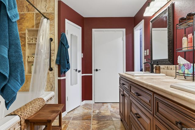 26247 Needle Point, San Antonio, TX 78260