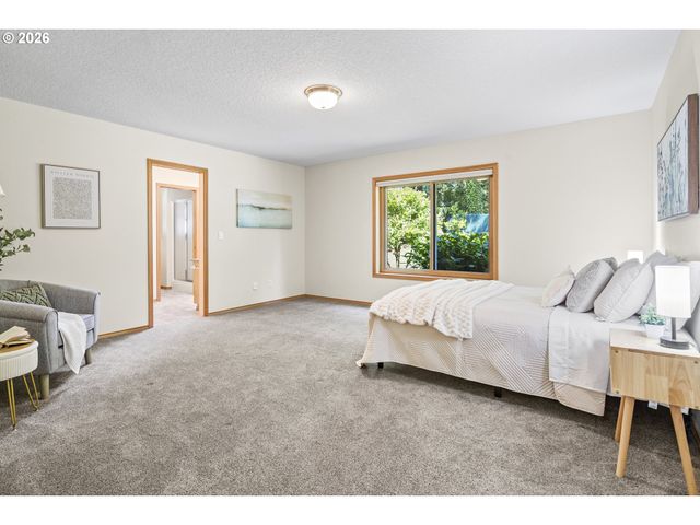 12595 Sw COLT Ct, Beaverton, OR 97008