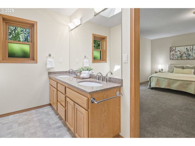 12595 Sw COLT Ct, Beaverton, OR 97008