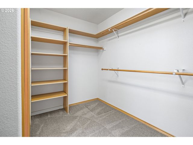 12595 Sw COLT Ct, Beaverton, OR 97008