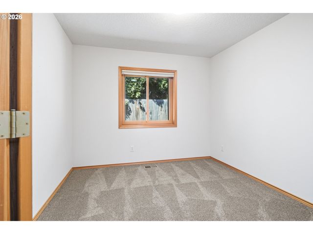 12595 Sw COLT Ct, Beaverton, OR 97008