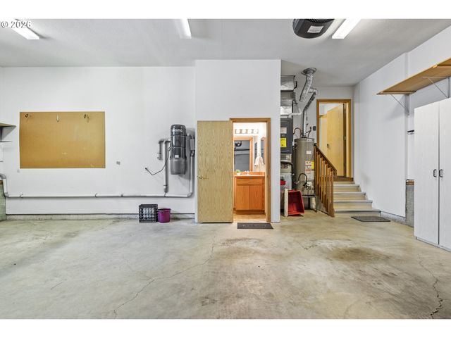12595 Sw COLT Ct, Beaverton, OR 97008