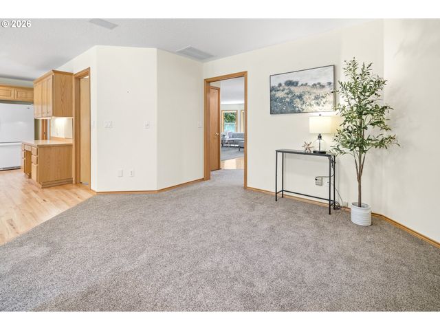 12595 Sw COLT Ct, Beaverton, OR 97008