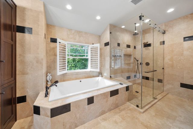 40 Rue Caribe, Miramar Beach, FL 32550