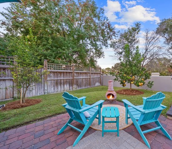 40 Rue Caribe, Miramar Beach, FL 32550