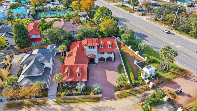 40 Rue Caribe, Miramar Beach, FL 32550