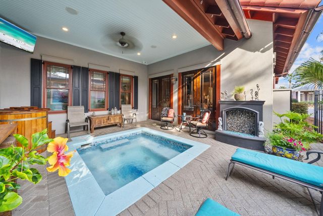 40 Rue Caribe, Miramar Beach, FL 32550