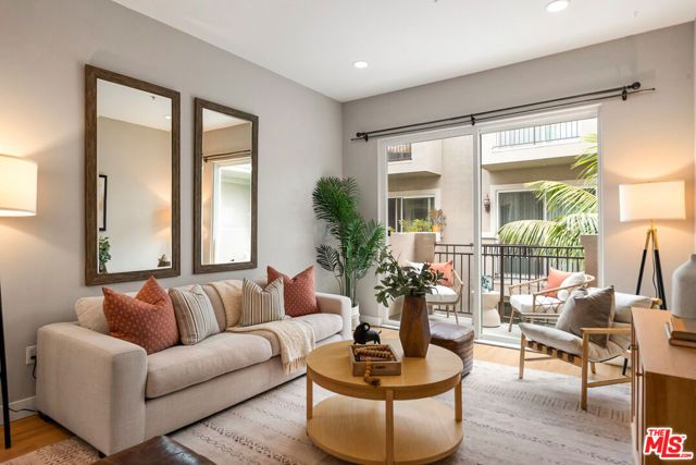 4060 Glencoe Avenue 307, Marina Del Rey, CA 90292