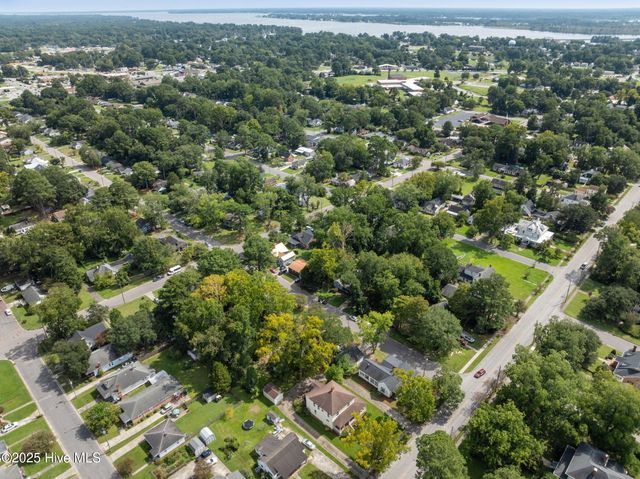 104 E 13th Street, Washington, NC 27889