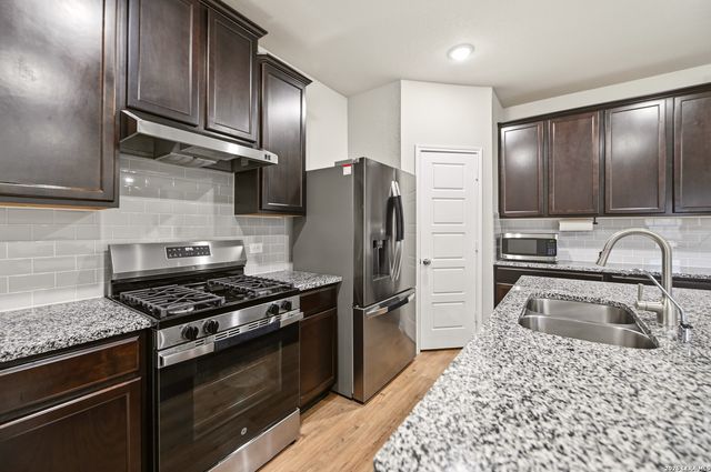 6751 Tasajillo Spring, San Antonio, TX 78253