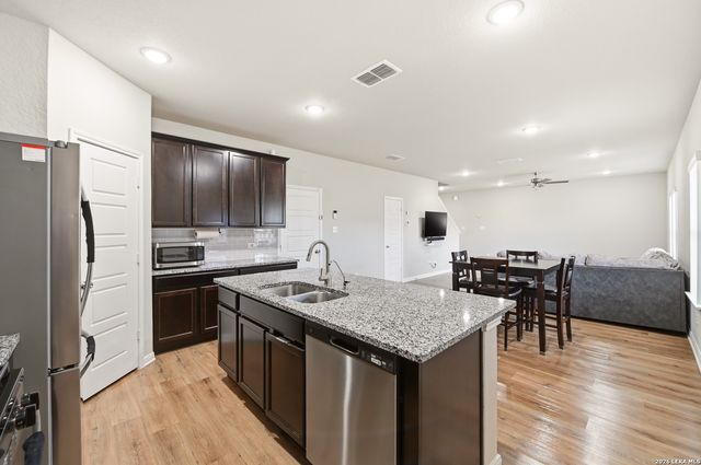 6751 Tasajillo Spring, San Antonio, TX 78253