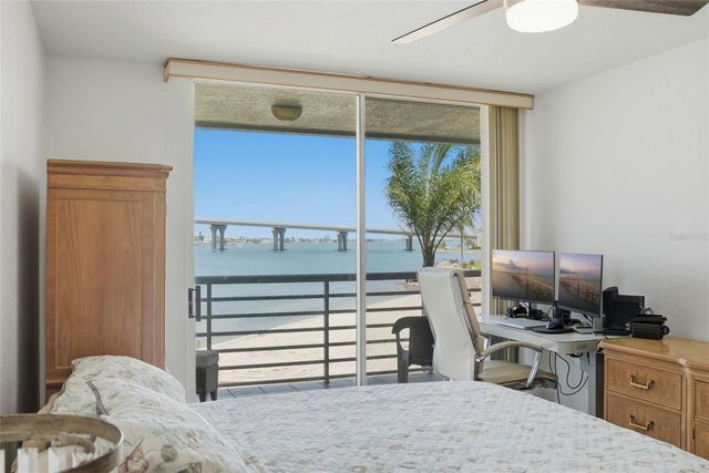 6081 BAHIA DEL MAR CIRCLE 251, St Petersburg, FL 33715