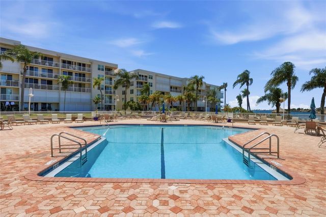 6081 BAHIA DEL MAR CIRCLE 251, St Petersburg, FL 33715