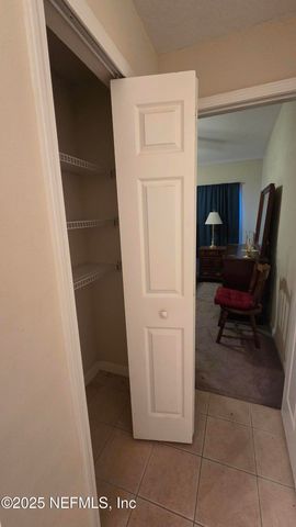 9400 UNDERWING Way 9, Jacksonville, FL 32257