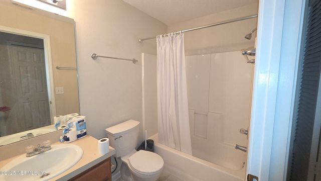 9400 UNDERWING Way 9, Jacksonville, FL 32257