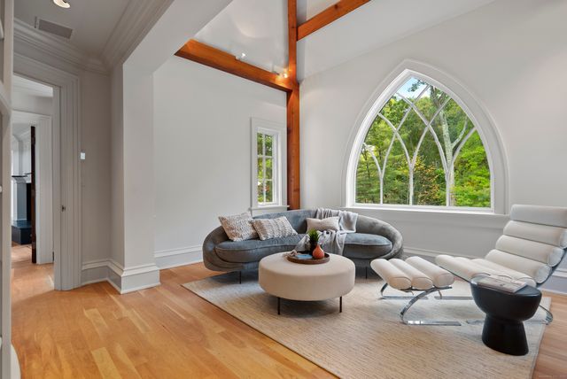 119 Proprietors Crossing, New Canaan, CT 06840