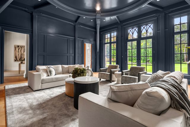 119 Proprietors Crossing, New Canaan, CT 06840