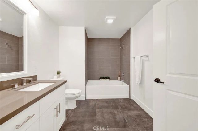 24545 Town Center 5304, Valencia, CA 91355