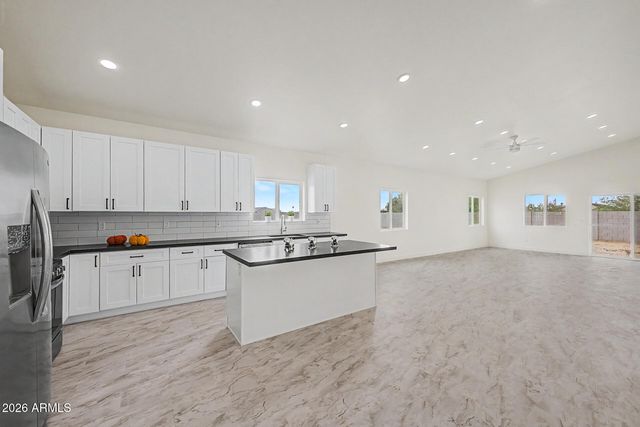 4120 N VALENCIA Drive, Eloy, AZ 85131