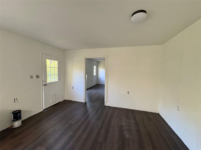 81 Gourd Creek Drive, Huntsville, TX 77340