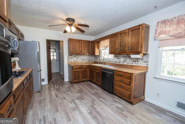 210 Julie Road, Tyrone, GA 30290