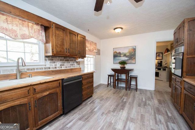 210 Julie Road, Tyrone, GA 30290