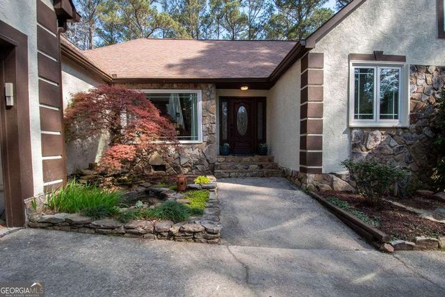 210 Julie Road, Tyrone, GA 30290