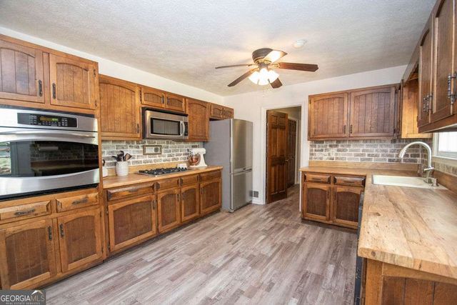 210 Julie Road, Tyrone, GA 30290